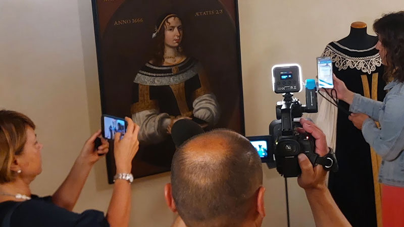 Presentazione alla stampa